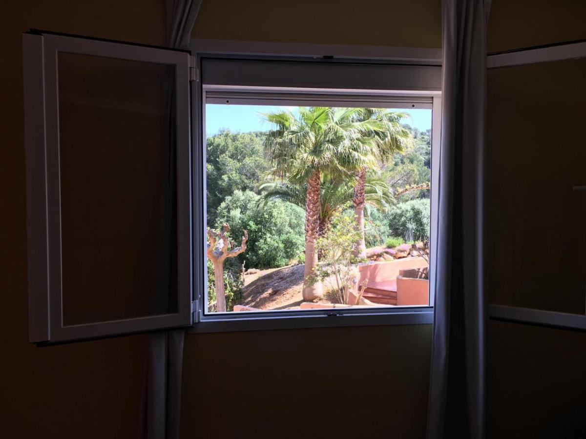 Son Bou By The Sea; Home With A Private Garden Exterior photo